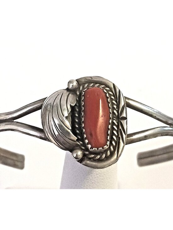 Navajo Native American Coral Sterling Cuff Bracelet Vintage (1555) - Picture 1 of 5